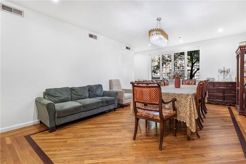 apt-1a-57 Lorimer St, Brooklyn, NY, 11206-8050 | Card Image