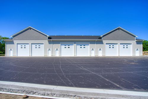 c13-721 Industrial Boulevard, Watertown, MN, 55388 | Card Image