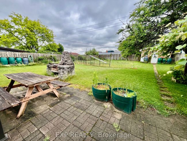 134 Alison Ave, Home with 3 bedrooms, 2 bathrooms and 4 parking in Cambridge ON | Image 23