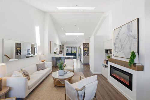 apt-5a-685 High St, Palo Alto, CA, 94301-1678 | Card Image