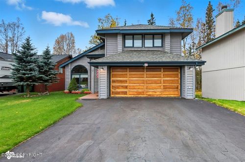 9130 Chipwood Cir, Anchorage, AK, 99507-3994 | Card Image