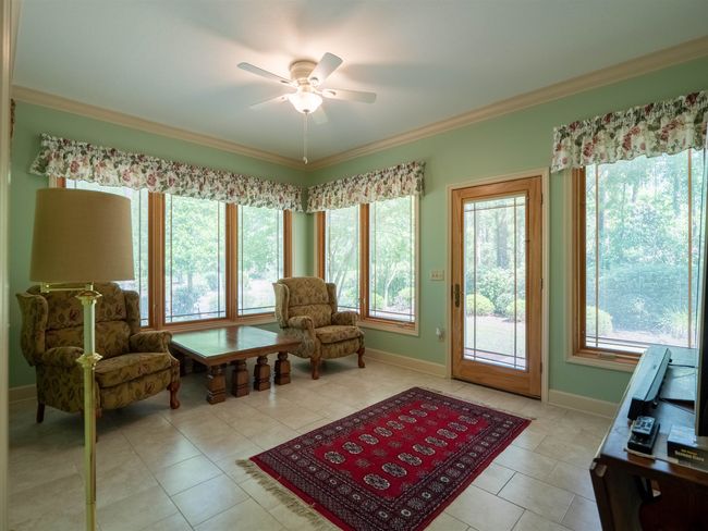 10262 Wildwood Cir, House other with 3 bedrooms, 2 bathrooms and null parking in Live Oak FL | Image 10