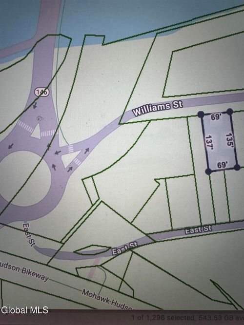 40 Williams St, Niskayuna, NY, 12309-1020 | Card Image