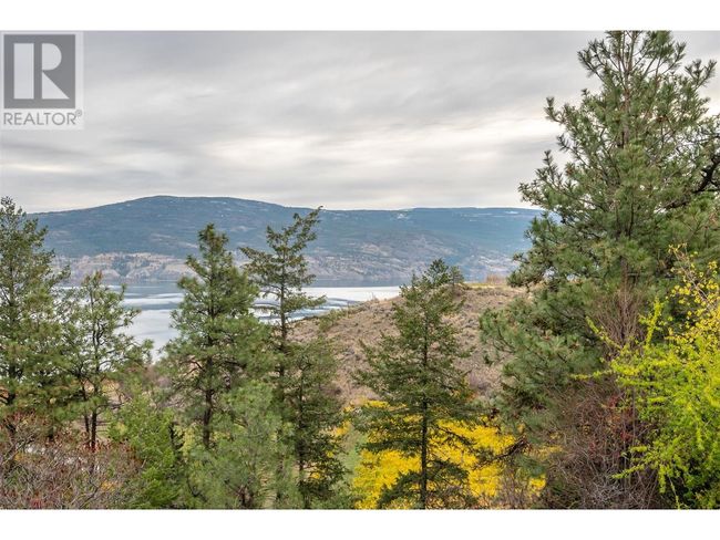 19409 Mcdougald Rd, House other with 3 bedrooms, 2 bathrooms and 2 parking in Summerland BC | Image 40