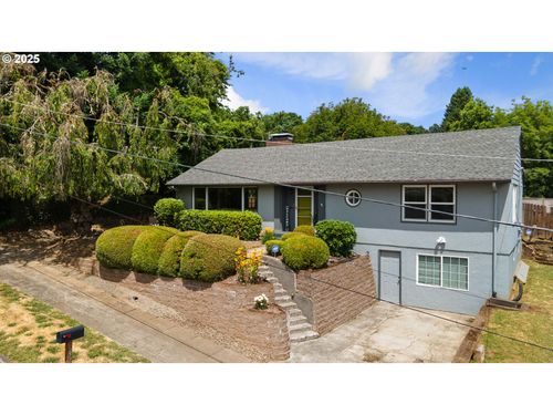 632 Ne Everett St, Camas, WA, 98607-2027 | Card Image