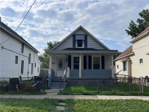 6819 Hope Ave, Cleveland, OH, 44102-5328 | Card Image