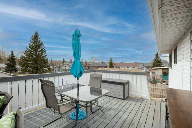 2 Mountain Pl, House other with 6 bedrooms, 3 bathrooms and 1 parking in Sylvan Lake AB | Image 31