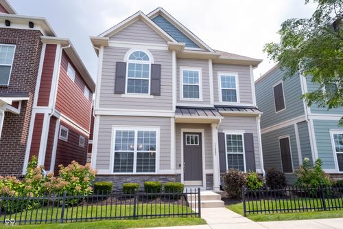 13083 Pennington Rd, Fishers, IN, 46037-6318 | Card Image
