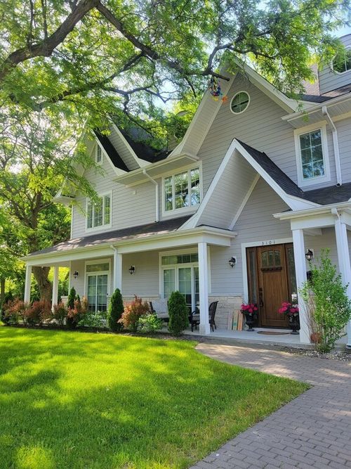 3101 Sprucewood Rd, Wilmette, IL, 60091-1108 | Card Image