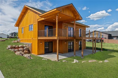 347 Mariposa Dr, Hayden, CO, 81639-5130 | Card Image