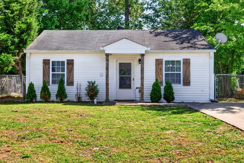 236 Burch Rd, Clarksville, TN, 37042-5747 | Card Image