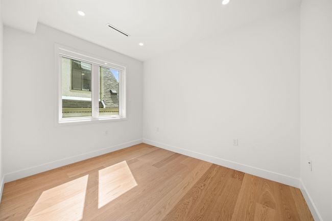 1 - 312 E 40th Ave, Home with 3 bedrooms, 4 bathrooms and 1 parking in Vancouver BC | Image 22
