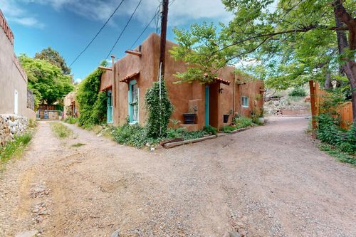 a-601 Paseo De Peralta, Santa Fe, NM, 87501 | Card Image