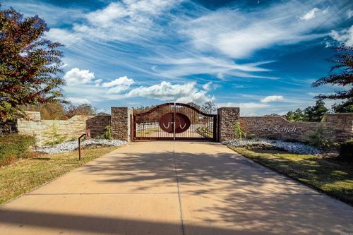 91 Valley Ranch Dr, Mayflower, AR, 72106-9479 | Card Image