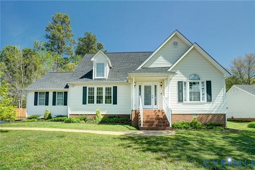 1949 Castle Glen Dr, North Chesterfield, VA, 23236-5504 | Card Image