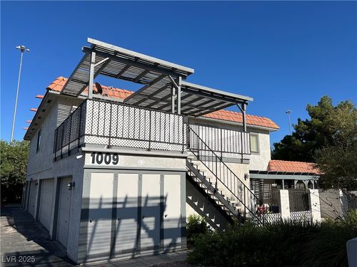 unit-d-1009 Willow Tree Dr, Las Vegas, NV, 89128-3358 | Card Image