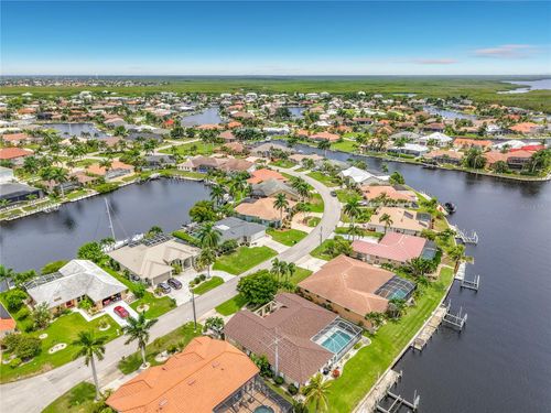 1438 Sea Fan Dr, PUNTA GORDA, FL, 33950-7622 | Card Image