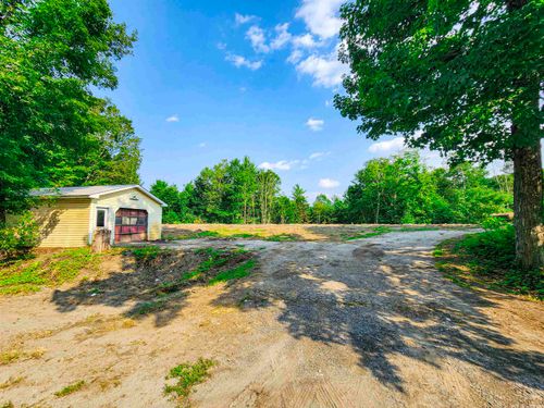 2439 Rood Pond Rd, Williamstown, VT, 05679-9595 | Card Image