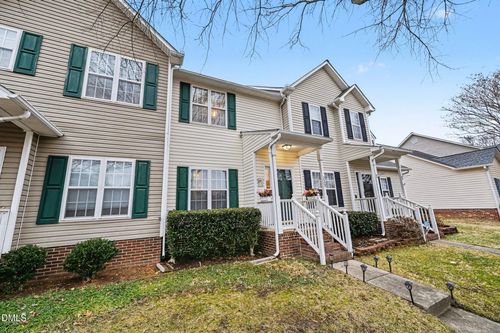 229 Commons Dr, Holly Springs, NC, 27540-7864 | Card Image