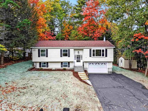 49 Ledgeview Drive, Rochester, NH, 03839 | Card Image
