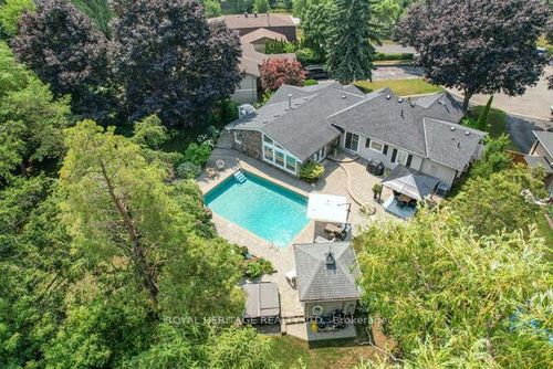 1549 Willowside Crt, Pickering, ON, L1W3P5 | Card Image