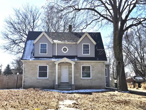 252 E Washington St, Jefferson, WI, 53549-1774 | Card Image