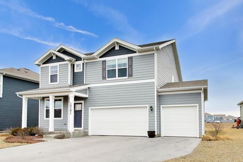 10351 Privet Dr, Crown Point, IN, 46307-5384 | Card Image