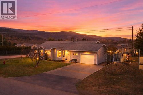 546 Oriole Way, Barriere, BC, V0E1E0 | Card Image