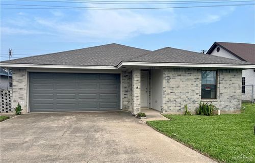 2302 Zinnia St, Mission, TX, 78574-7912 | Card Image
