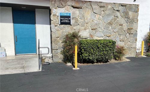 1736 W Medical Center Dr, Anaheim, CA, 92801-1854 | Card Image