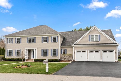 37 Mayflower Rd, Winchester, MA, 01890-3643 | Card Image