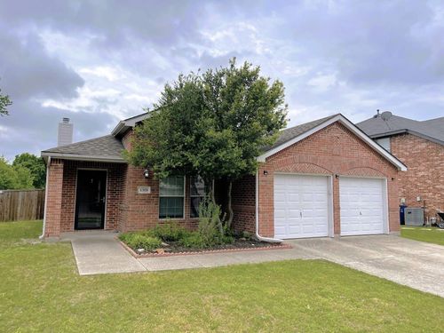 1305 Hunter Ln, Celina, TX, 75009-3797 | Card Image