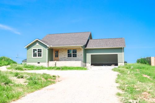 1354 Duck Pond Rd, Sparta, TN, 38583-5953 | Card Image
