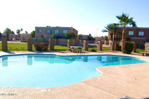 4424 E Pueblo Ave, Phoenix, AZ, 85040-2091 | Card Image