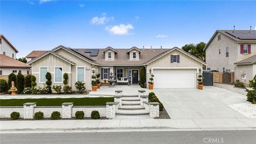 12492 Poinsetta Dr, Riverside, CA, 92503-7066 | Card Image