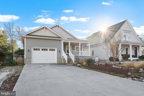 305 142nd St, OCEAN CITY, MD, 21842-4428 | Card Image