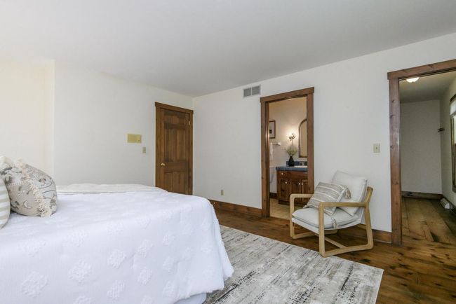 20800 Brook Park Drive, House other with 4 bedrooms, 2 bathrooms and null parking in Brookfield WI | Image 19