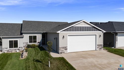 5406 S Bahnson Ave, Sioux Falls, SD, 57108-3073 | Card Image