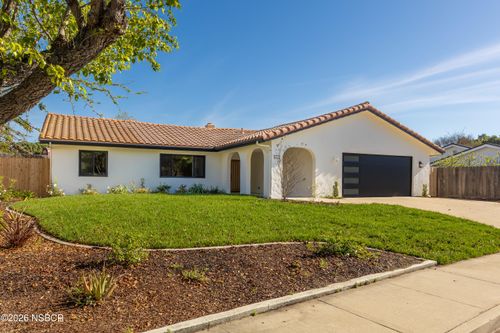 2197 Creekside Dr, Solvang, CA, 93463-2238 | Card Image