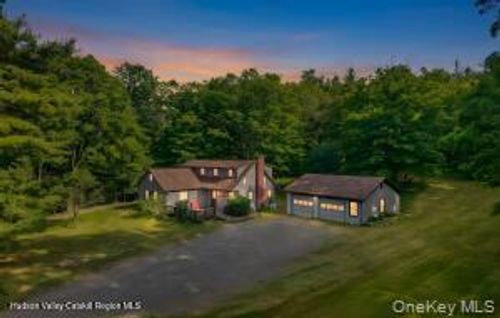 4533 Atwood Rd, Stone Ridge, NY, 12484-5265 | Card Image