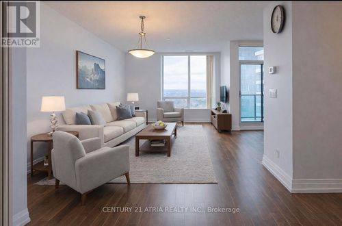 ph09-7165 Yonge St, Thornhill, ON, L3T0C9 | Card Image