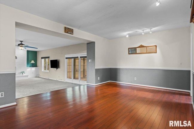 2207 W Iles Ave, House other with 3 bedrooms, 2 bathrooms and null parking in Springfield IL | Image 5