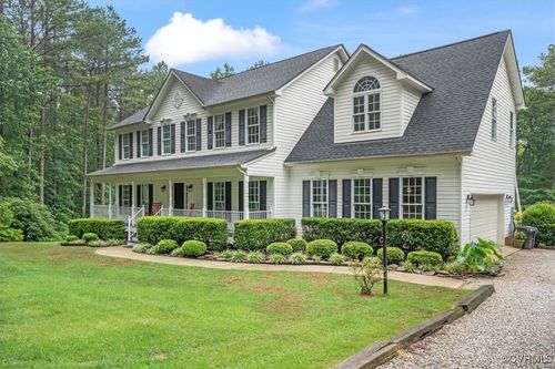 24000 Pear Orchard Rd, Moseley, VA, 23120-1392 | Card Image
