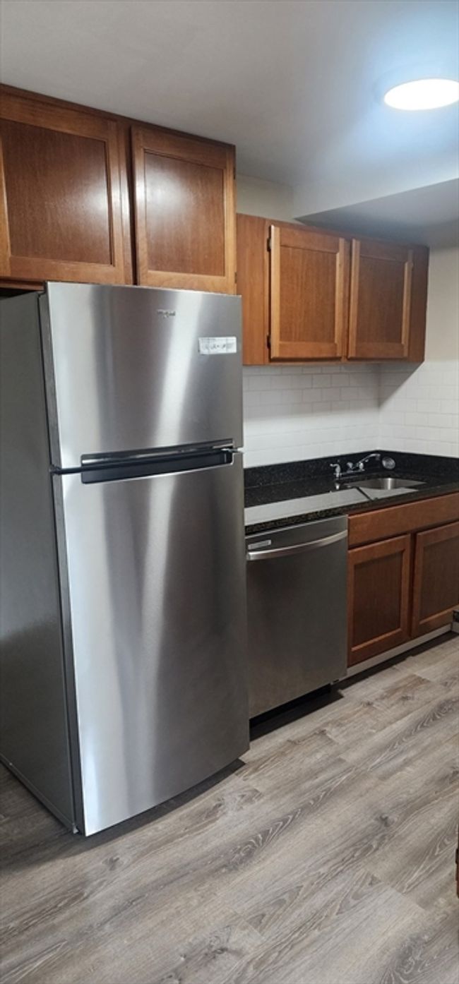 AUTUMN - 1 Samoset Ave, Condo with 1 bedrooms, 1 bathrooms and 1 parking in Mansfield MA | Image 5