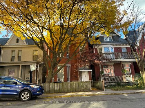 301-31 D'Arcy St, Toronto, ON, M5T1J8 | Card Image
