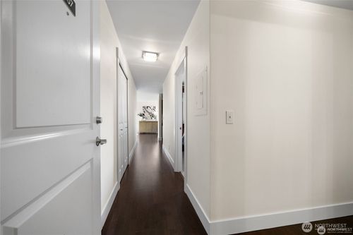 unit-407-120 Nw 39th St, Seattle, WA, 98107-4900 | Card Image