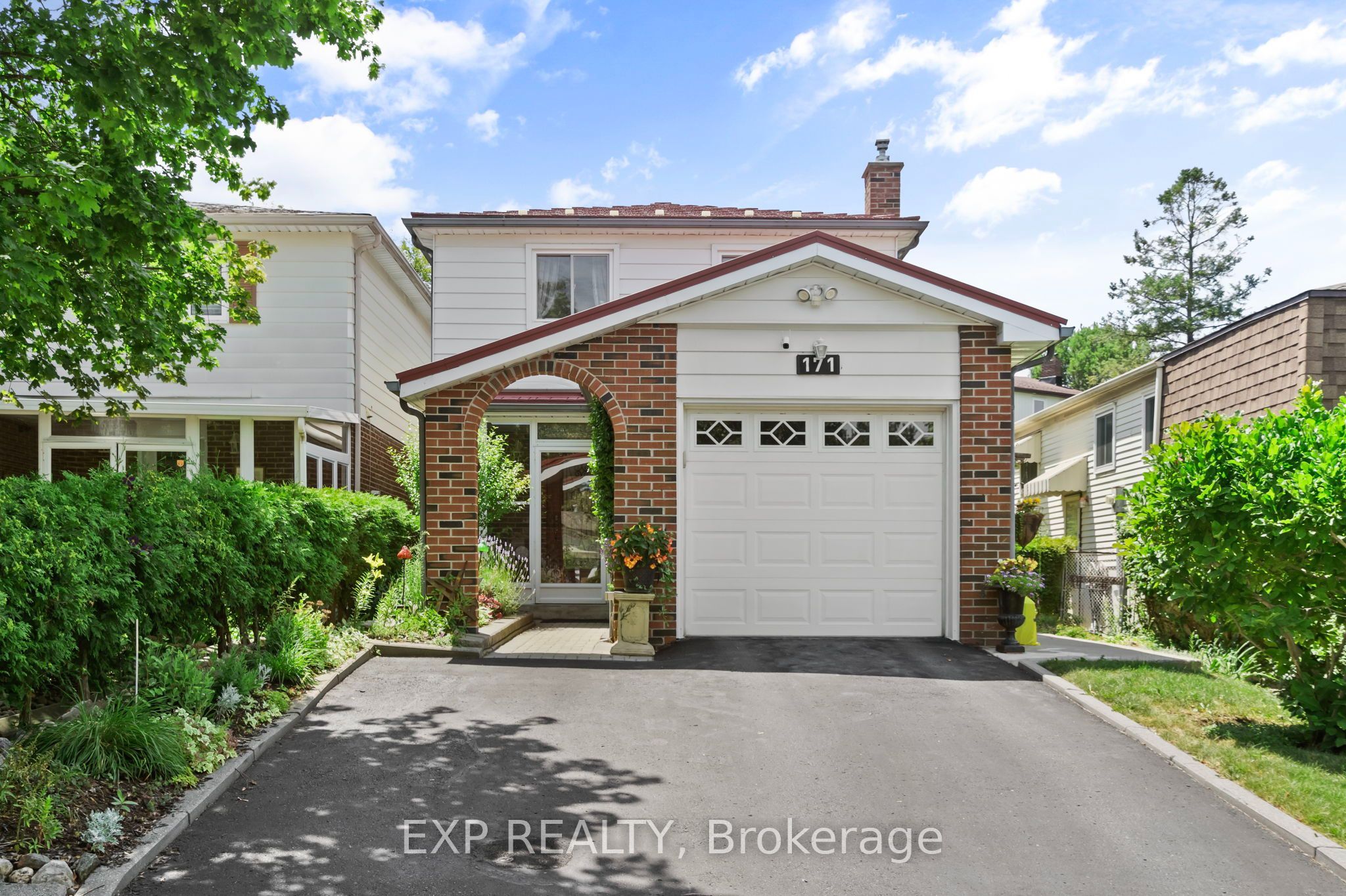Residential in Markham