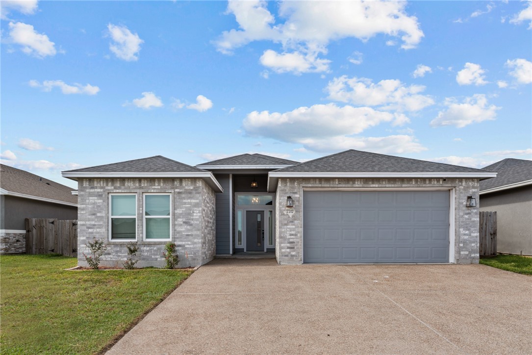 Bison Dr, Corpus Christi, TX 78414