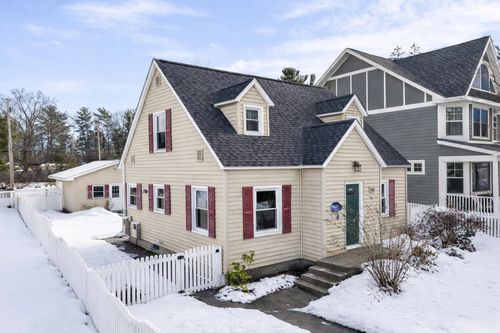 1415 S Union St, Traverse City, MI, 49684-4162 | Card Image