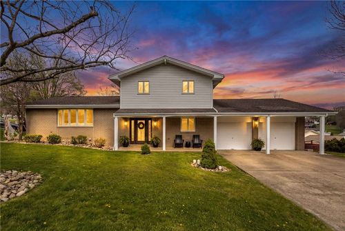 51 Royal Oak Dr, Washington, PA, 15301-5768 | Card Image